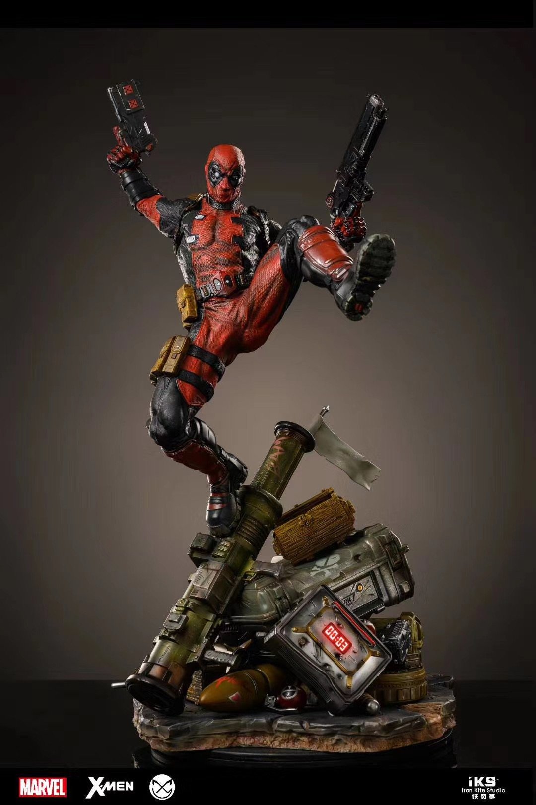 Iron Kite Studio - Deadpool [PreOrder - CLOSED] - GK Figure - www.gkfigure.com